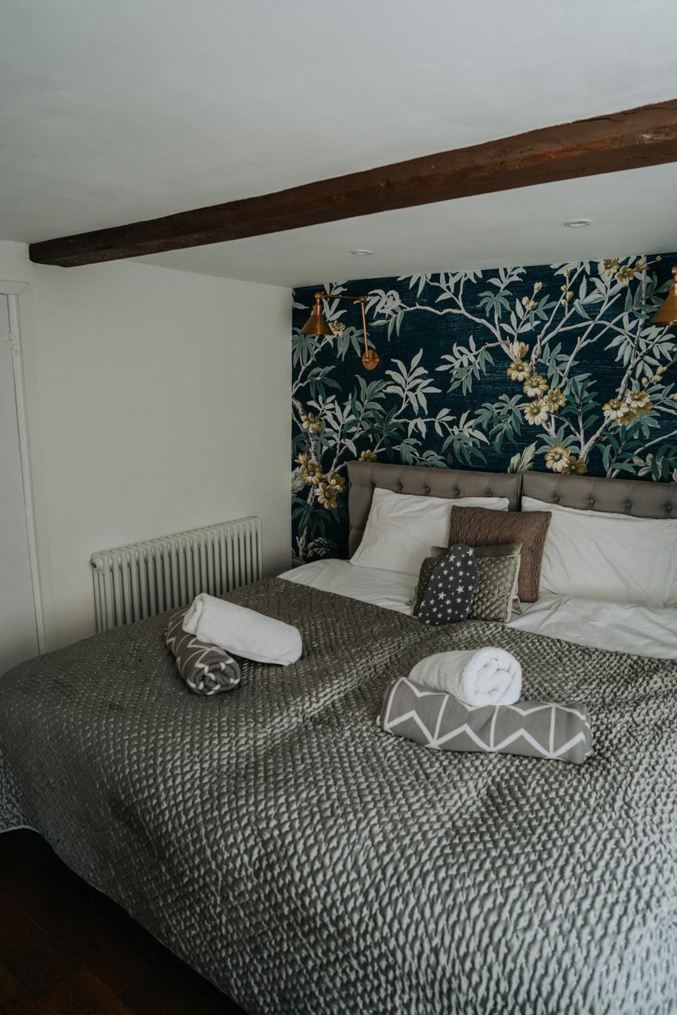 Rose & Star Cottage Frome Esterno foto